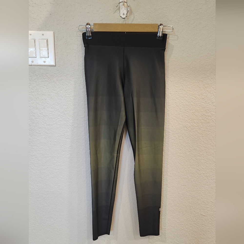 Ultracor Green Ombre Leggings Sz M